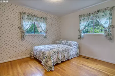 5730 SW Shattuck Rd, Portland, OR 97221 - Photo 15