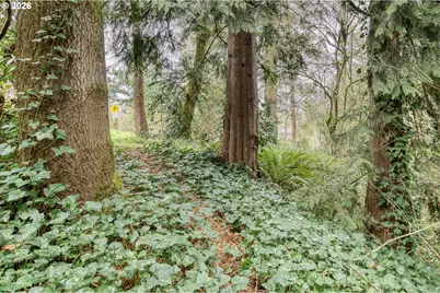 5730 SW Shattuck Rd, Portland, OR 97221 - Photo 39