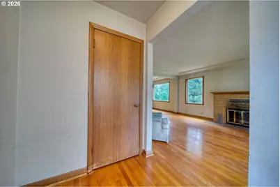 5730 SW Shattuck Rd, Portland, OR 97221 - Photo 5