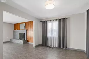 389 Maxwell Rd, Eugene, OR 97404 - Photo 9