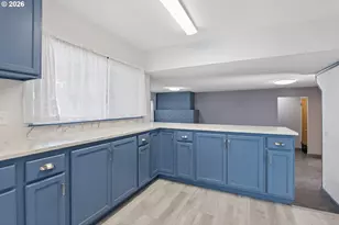 389 Maxwell Rd, Eugene, OR 97404 - Photo 5