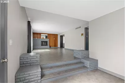 389 Maxwell Rd, Eugene, OR 97404 - Photo 7