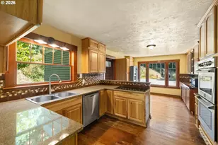 95189 Kentuck Way Ln, North Bend, OR 97459 - Photo 15