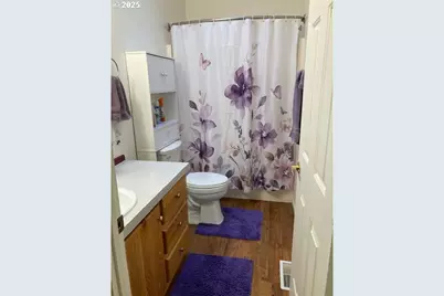 2978 NE Privado Ct, Roseburg, OR 97470 - Photo 21