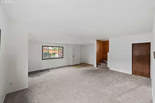 1392 N 8th St, Coos Bay, OR 97420 - Photo 5