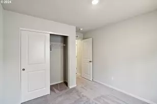 699 SW Minnesota St, Lebanon, OR 97355 - Photo 9