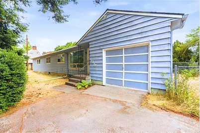 1772 SE 135th Ave, Portland, OR 97233 - Photo 1