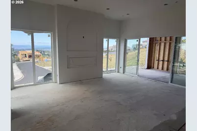 3308 NW 17th Ave, Camas, WA 98607 - Photo 3