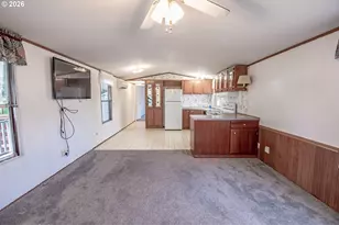 4750 Franklin Blvd, Eugene, OR 97403 - Photo 5