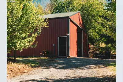840 SE Mountain View Dr, Cascade Locks, OR 97014 - Photo 23