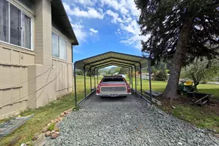 176 Homestead Dr, Myrtle Creek, OR 97457 - Photo 13