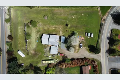 176 Homestead Dr, Myrtle Creek, OR 97457 - Photo 47