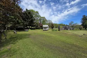 176 Homestead Dr, Myrtle Creek, OR 97457 - Photo 5