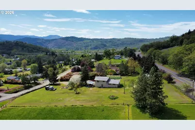176 Homestead Dr, Myrtle Creek, OR 97457 - Photo 43