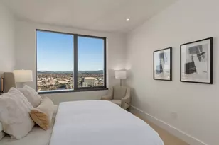 550 SW 10th Ave, Portland, OR 97205 - Photo 13