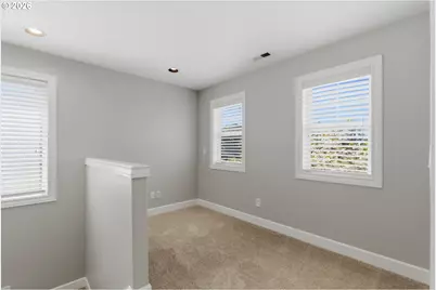 18318 SW Florendo Ln, Beaverton, OR 97007 - Photo 19