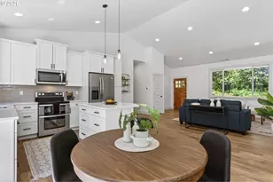 112 Carson Creek Rd, Carson, WA 98610 - Photo 17