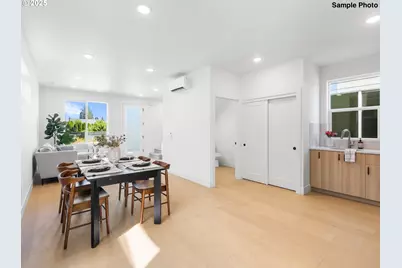 4360 NE Going St, Portland, OR 97218 - Photo 5