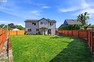 2016 SW Cerise Way, Troutdale, OR 97060 - Photo 37