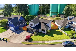 2016 SW Cerise Way, Troutdale, OR 97060 - Photo 39