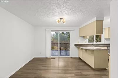 2669 SE Alder St, Hillsboro, OR 97123 - Photo 9