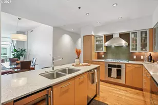 1260 NW Naito Pkwy, Portland, OR 97209 - Photo 5