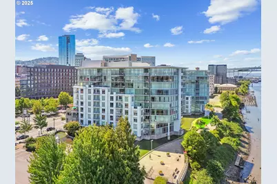 1260 NW Naito Pkwy #1003, Portland, OR 97209 - Photo 23