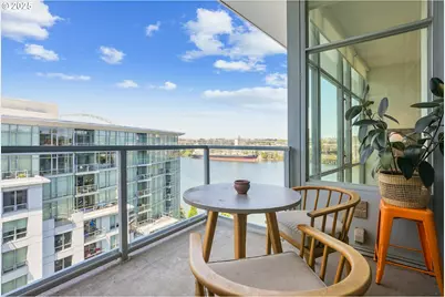 1260 NW Naito Pkwy #1003, Portland, OR 97209 - Photo 9