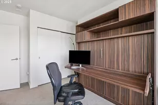 1260 NW Naito Pkwy, Portland, OR 97209 - Photo 15