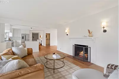 4275 SW Crestwood Dr, Portland, OR 97225 - Photo 9