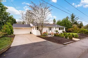4275 SW Crestwood Dr, Portland, OR 97225 - Photo 5