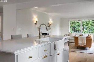 4275 SW Crestwood Dr, Portland, OR 97225 - Photo 11