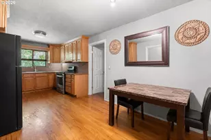 7005 SE 66th Ave, Portland, OR 97206 - Photo 3