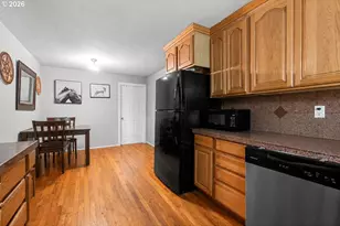 7005 SE 66th Ave, Portland, OR 97206 - Photo 5