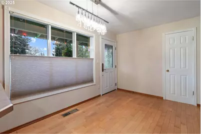 1920 NE 127th Ave, Portland, OR 97230 - Photo 11