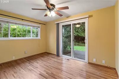 1920 NE 127th Ave, Portland, OR 97230 - Photo 21