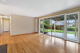 1920 NE 127th Ave, Portland, OR 97230 - Photo 7