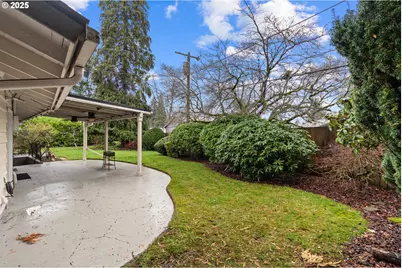 1920 NE 127th Ave, Portland, OR 97230 - Photo 39