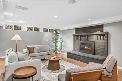 7955 SW 4th Ave, Portland, OR 97219 - Photo 35