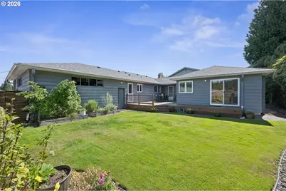 7955 SW 4th Ave, Portland, OR 97219 - Photo 41