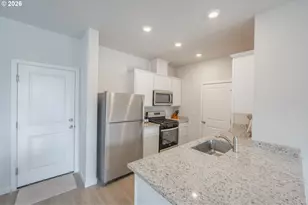 1343 Parkside Ave, Woodburn, OR 97071 - Photo 13