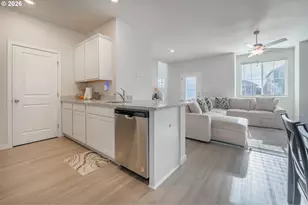 1343 Parkside Ave, Woodburn, OR 97071 - Photo 15