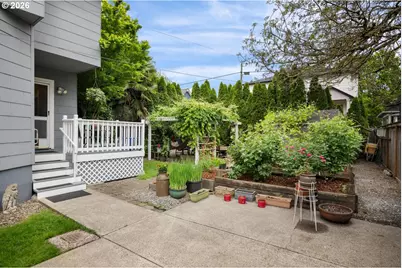 121 NE Fargo St, Portland, OR 97212 - Photo 23
