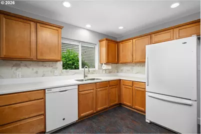 121 NE Fargo St, Portland, OR 97212 - Photo 9
