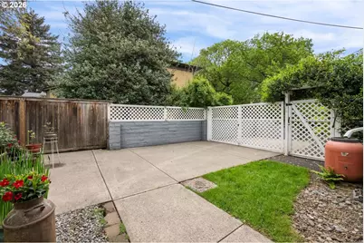 121 NE Fargo St, Portland, OR 97212 - Photo 29