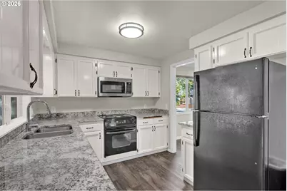 5423 Basin St S, Salem, OR 97306 - Photo 13