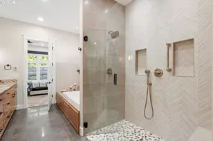 337 SE Kurth Meadow Ave, Salem, OR 97301 - Photo 13