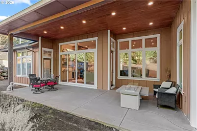 337 SE Kurth Meadow Ave, Salem, OR 97301 - Photo 21