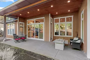 337 SE Kurth Meadow Ave, Salem, OR 97301 - Photo 21