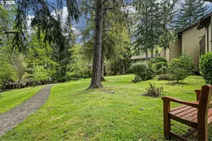 312 Hunington Ave, Eugene, OR 97405 - Photo 31